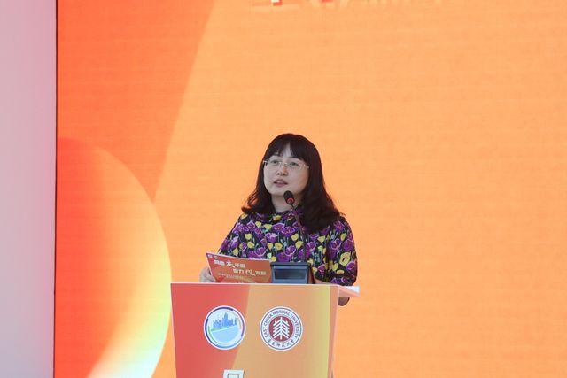 金桔芳.jpg