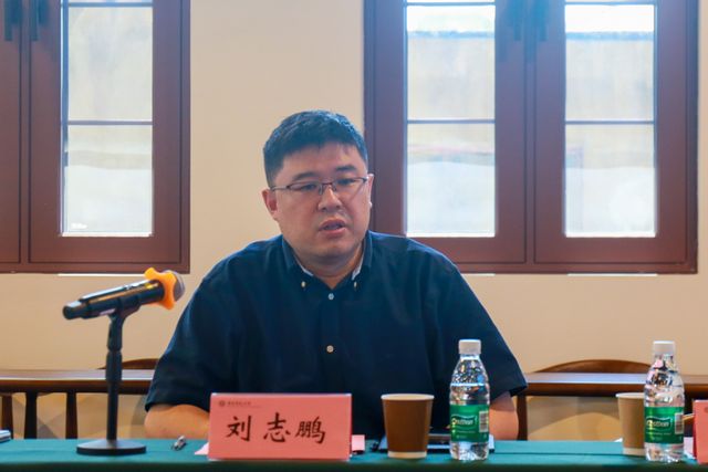 刘志鹏.jpg