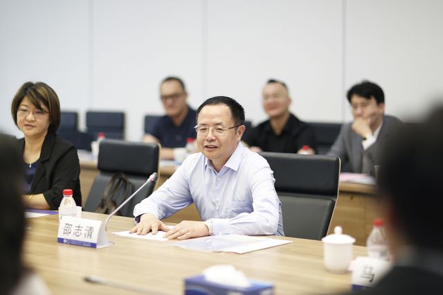全国政协委员、上海市政协副主席、致公党上海市委主委邵志清讲话.jpg