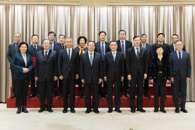 市政府参事.jpg